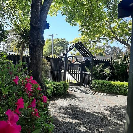 RiwakaThe Old Chapel别墅 外观 照片