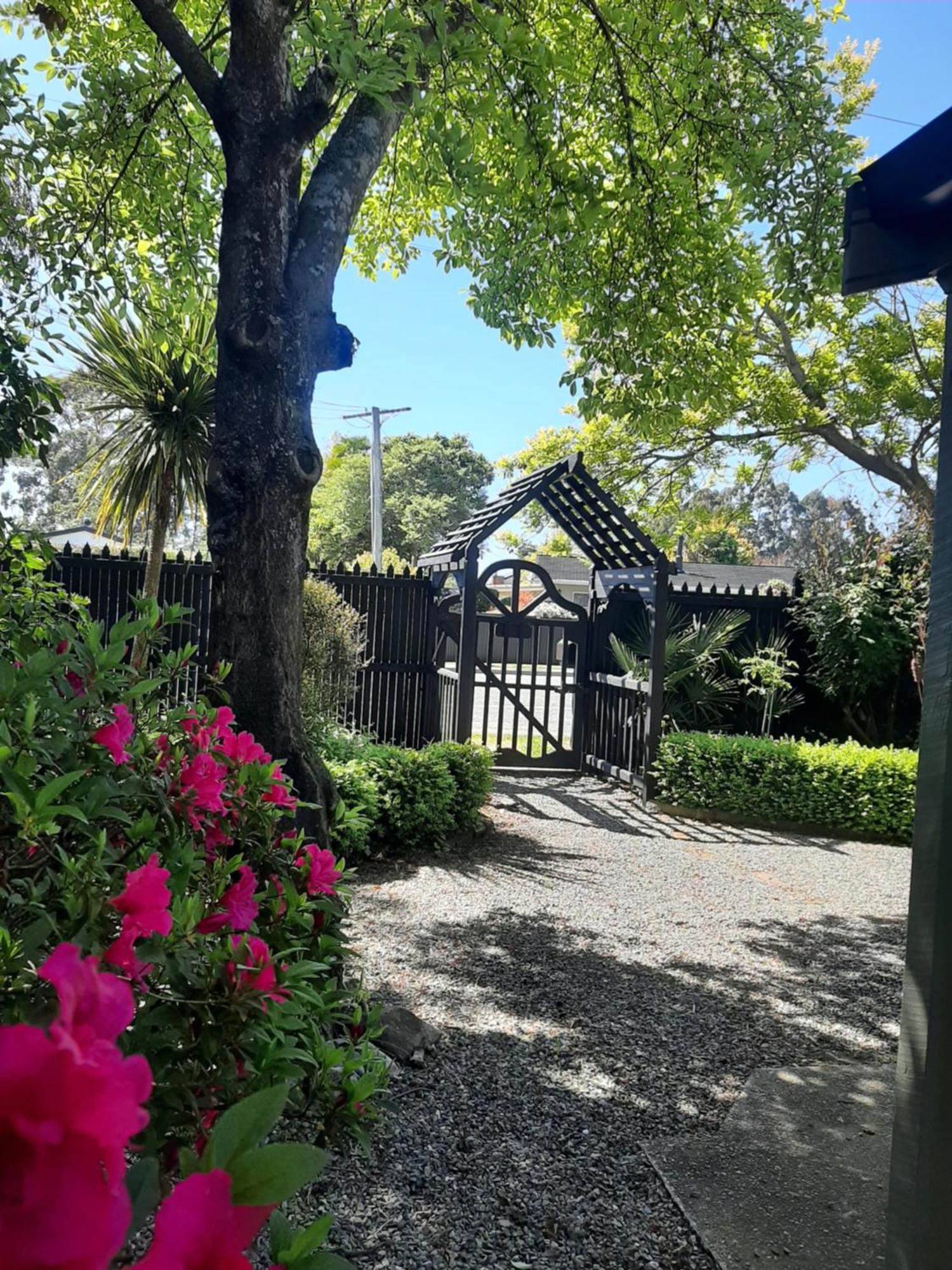 RiwakaThe Old Chapel别墅 外观 照片